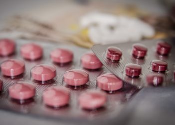 В Сочи закрыли четыре аптеки за торговлю дурными препаратами