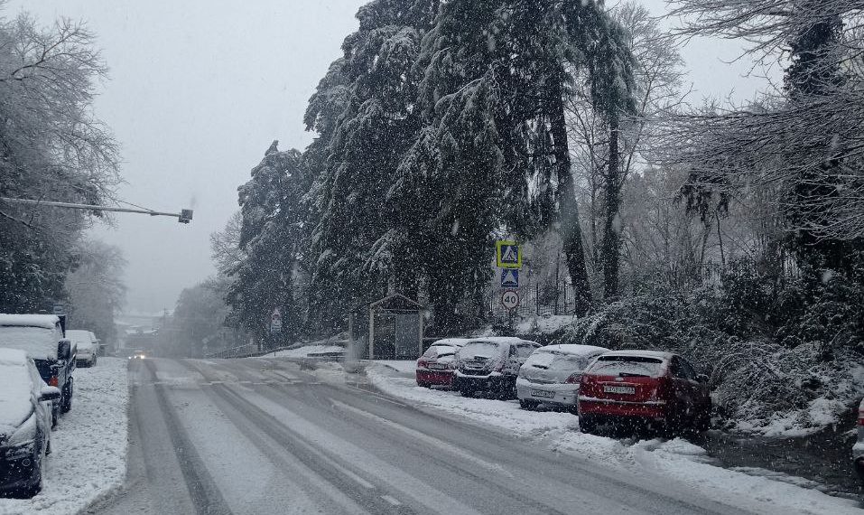 Погода снова сойдет с ума во вторник 25 февраля на Кубани