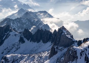 Группа туристов едва не замерзла в горах Сочи