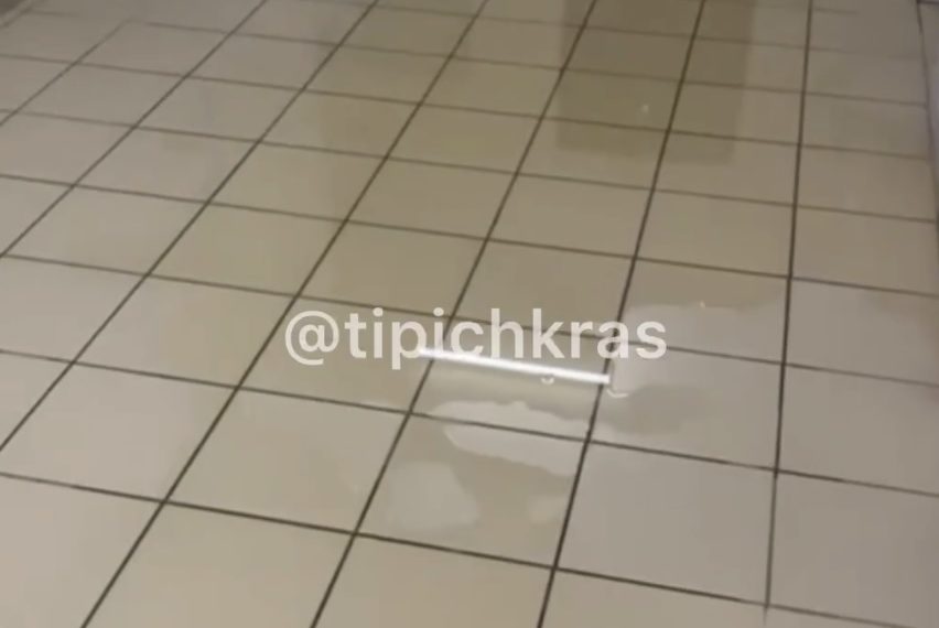 В Краснодаре затопило многоэтажку на улице Кубанской