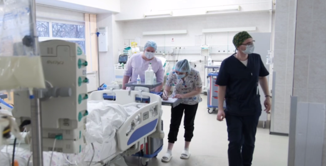 Мальчику с откушенным лицом из Сочи могут провести первую пластическую операцию