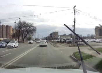 В Краснодаре разыгралась эпическая битва: автоледи против автолорда