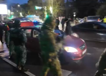 55 человек доставили в отдел полиции за один вечер в ходе рейда в Сочи