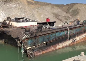 На Кубани завершается демонтаж танкера «Волгонефть-239»