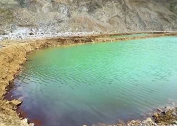 Очистка бухты у мыса Панагия завершена: нефтепродукты убрали