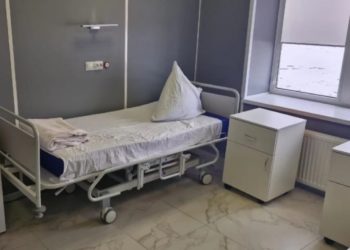 Состояние пострадавшего от собак школьника в Сочи постепенно улучшается