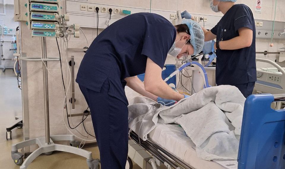 Московские врачи рассказали о состоянии мальчика с откушенным лицом из Сочи