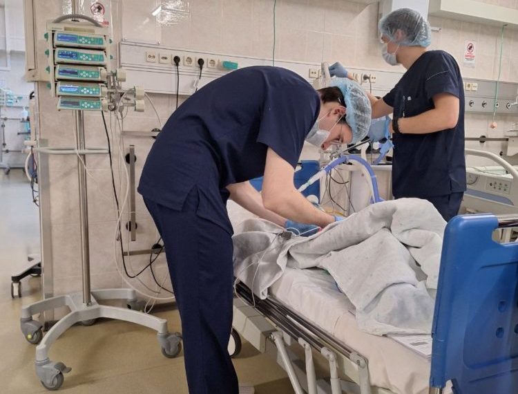 Разгорается скандал вокруг средств, собранных на лечение мальчика из Сочи