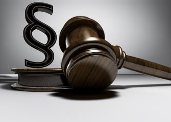 Дело о хищении 168 млн рублей в Сочи: арест продлили до апреля