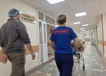 Верхнюю губу и щёки пришили пострадавшему от нападения хаски в Сочи мальчику