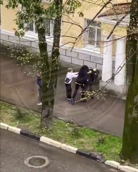 В Сочи подростки-хулиганы дважды напали на курьера