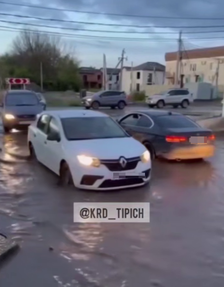 Брошенный ремонт создал транспортный коллапс в Краснодаре