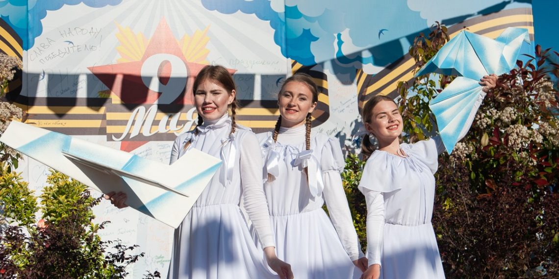 Сочи Парк встретит майские праздники цирком Никулина «Сказочная карусель»