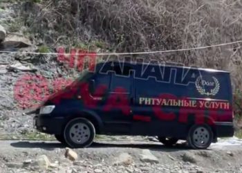 В Анапе человек упал с большой высоты и погиб