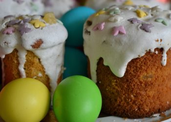 На Кубани предлагают куличи на святой воде с дубайским шоколадом