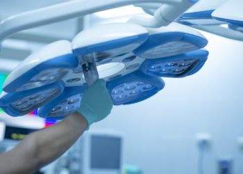 Мальчику, пострадавшему от собак в Сочи, потребуется еще одна операция