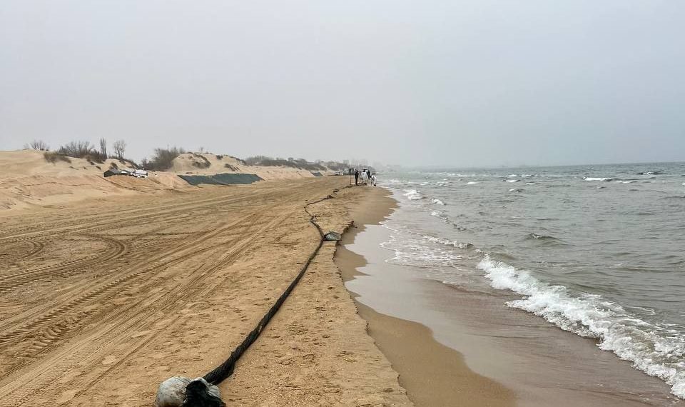 В Анапе не зафиксировали новых выбросов мазута 3 апреля