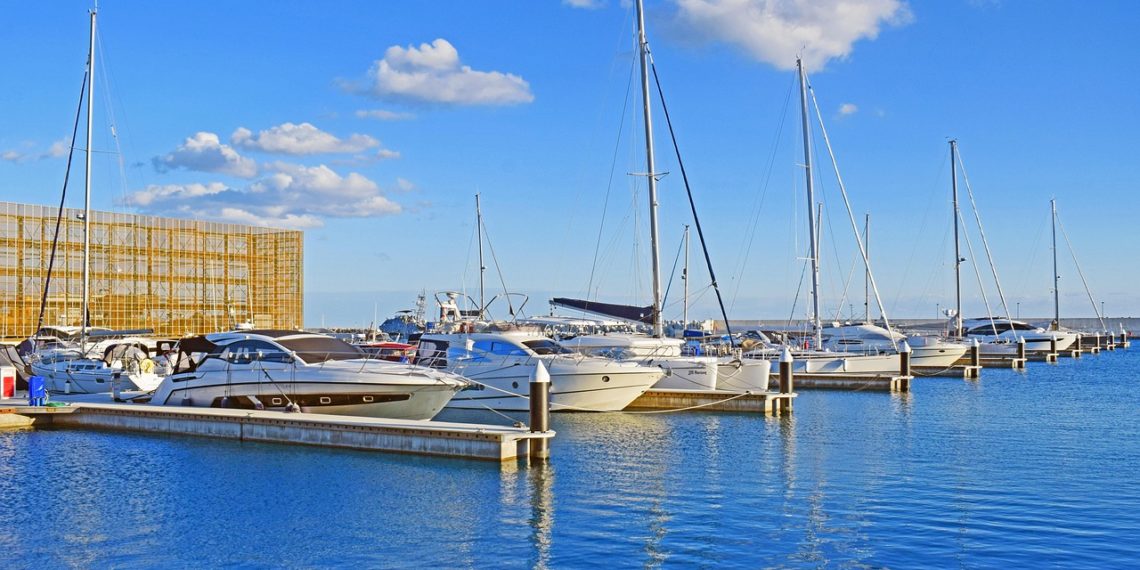 В Сочи осудили бывшего гендиректора за присвоение 865 тысяч рублей