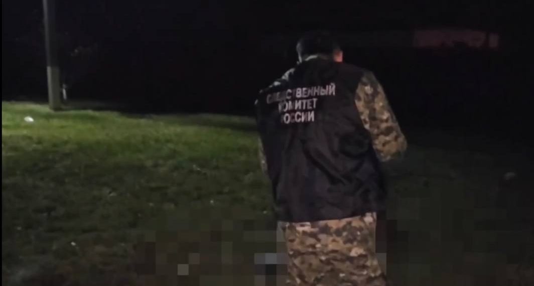 В Краснодарском крае пьяный мужчина зарезал гостя из-за ревности к своей жене