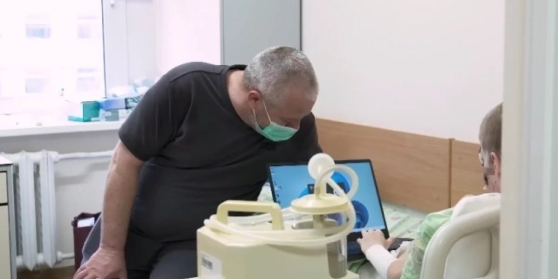 Отец мальчика, пострадавшего от хаски в Сочи рассказал, как прошла операция