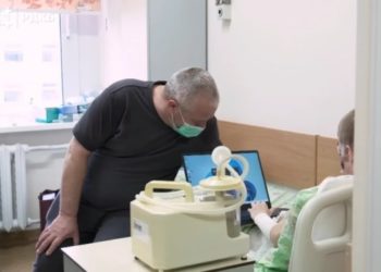 Отец мальчика, пострадавшего от хаски в Сочи рассказал, как прошла операция