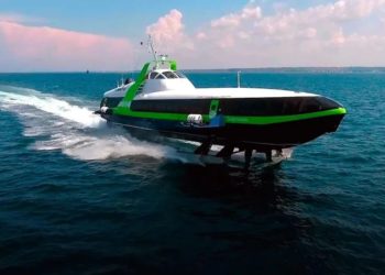 Быстрый путь по морю: новое судно соединит Сочи и Геленджик за 3,5 часа