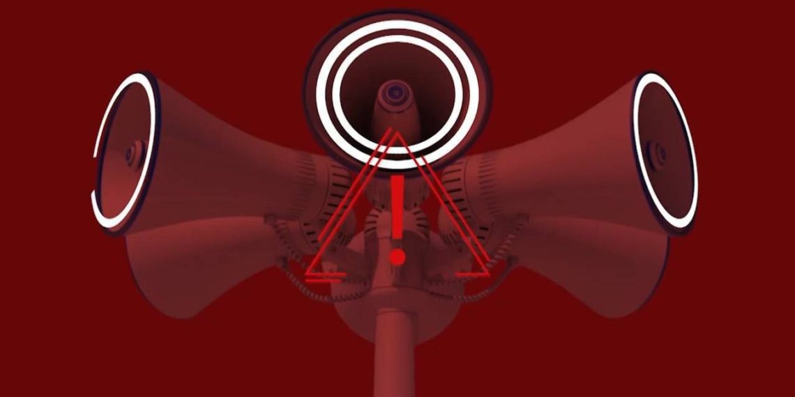 Кравченко: в Новороссийске объявлена угроза ракетной опасности