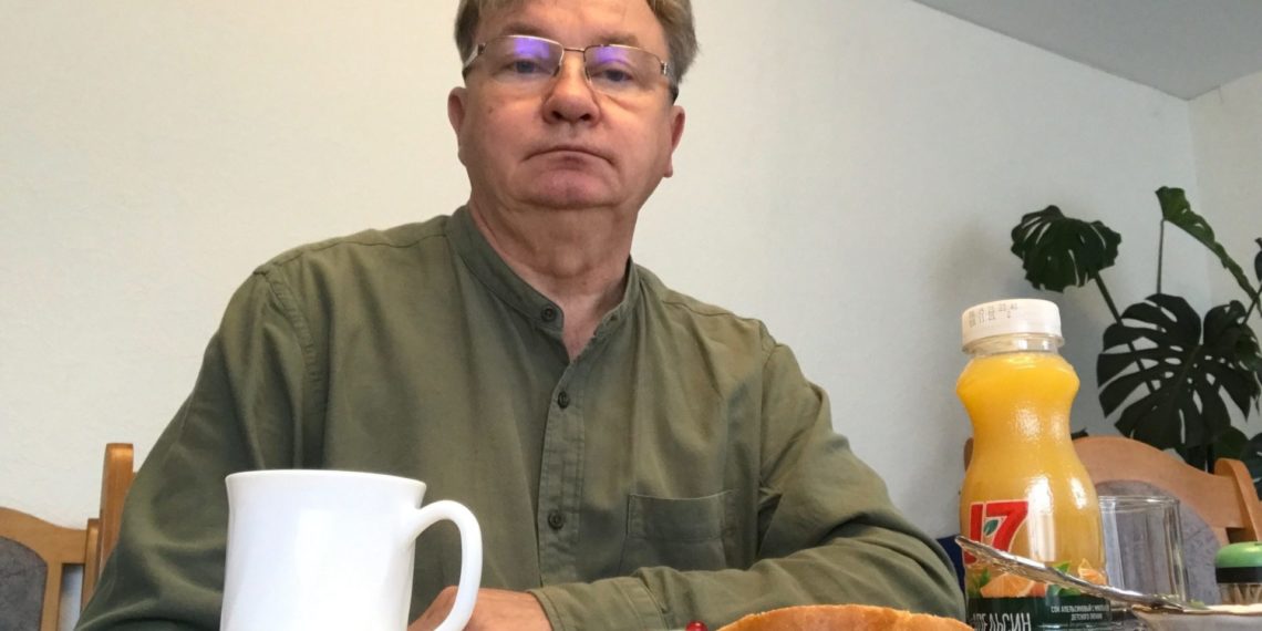 Простятся с умершим на отдыхе в Сочи известным алтайским архитектором Поморовым