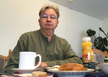 Простятся с умершим на отдыхе в Сочи известным алтайским архитектором Поморовым