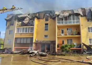 В результате пожара на Кубани пострадали квартиры на всех четырех этажах