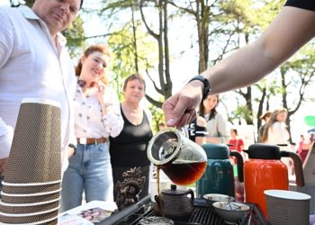 В день 100-летия города-курорта в Сочи стартовал фестиваль «Чайный путь»