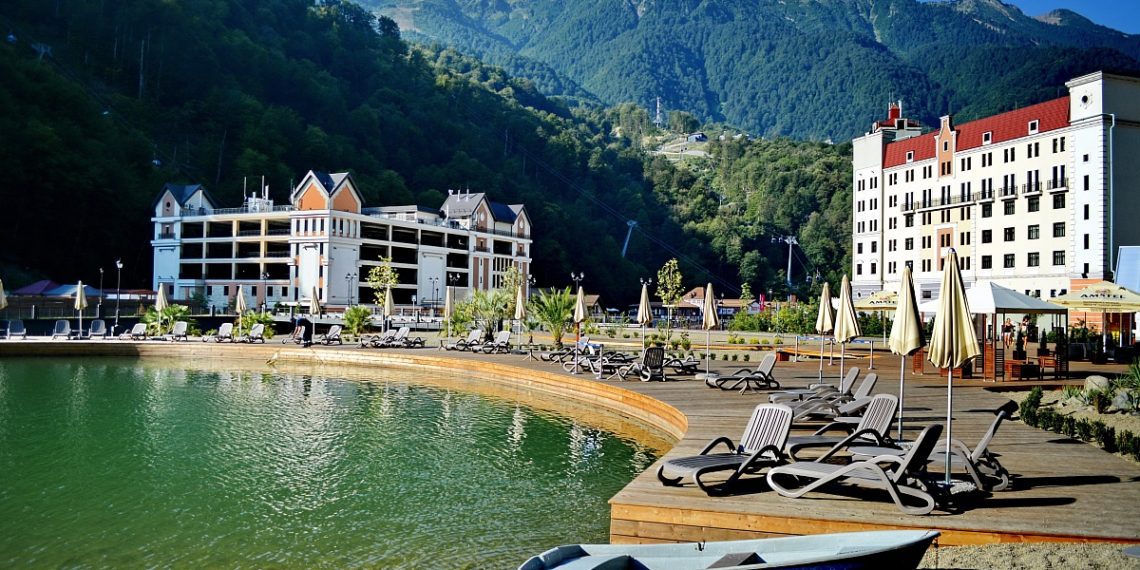 Летний туристический сезон стартовал 1 мая 2025 года на горных курортах Сочи