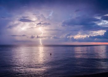 В Сочи и Сириусе ожидается гроза 20 мая