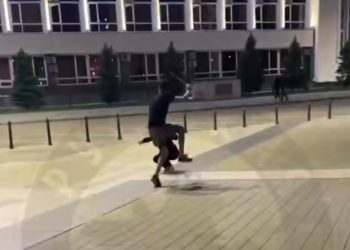 В Краснодаре студенты из Ливана устроили пьяные танцы на аллее Памяти