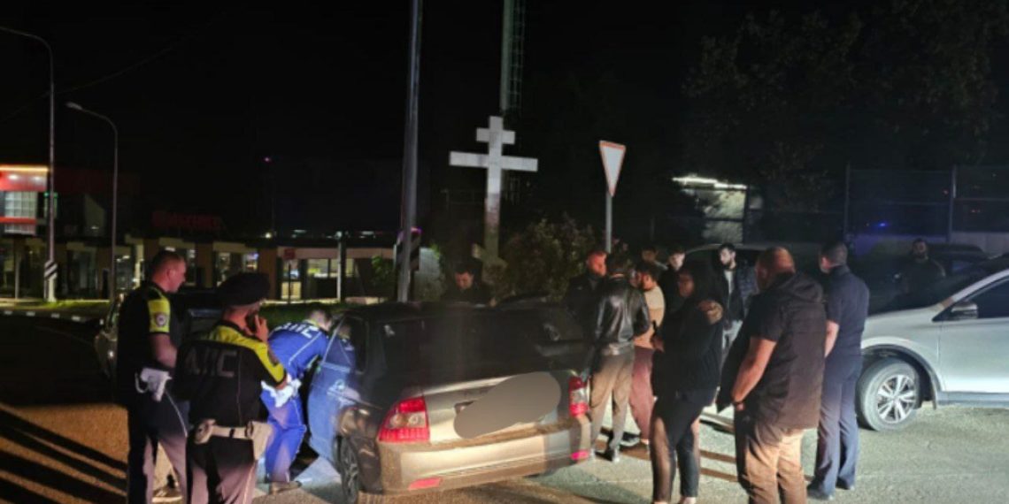 На Кубани приезжие угрожали пистолетом девушкам за отказ познакомиться