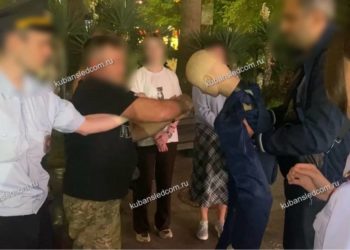 В Сочи мужчина нанес человеку один смертельный удар кулаком