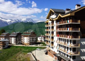 Продается гостиничный комплекс на Роза Хутор с видом на горы за 4 млрд рублей