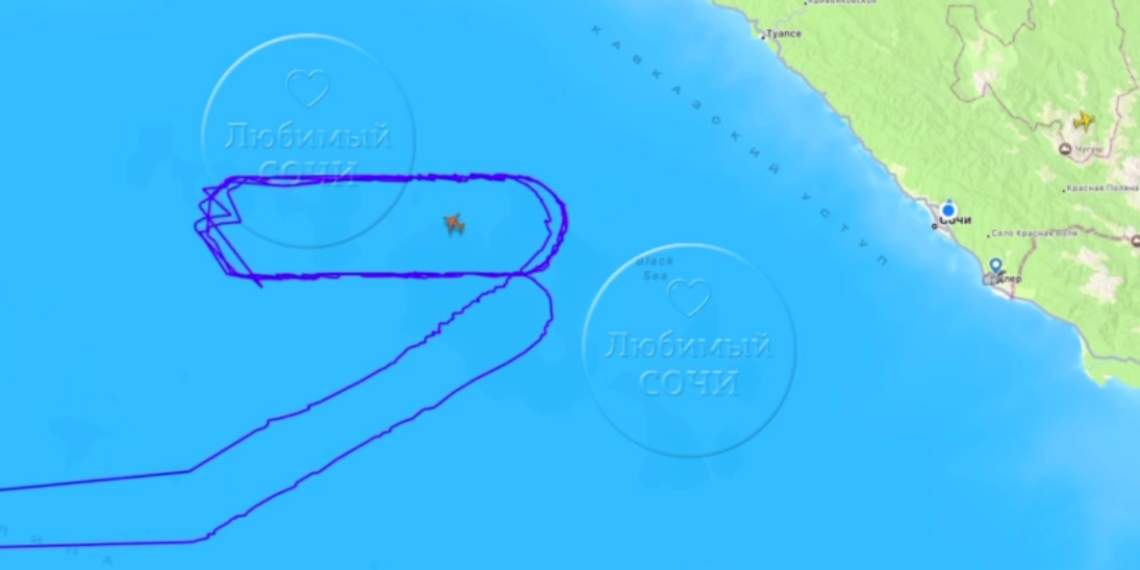 Американский разведчик патрулировал воздушное пространство у побережья Сочи
