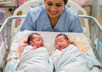 Министр здравоохранения Филиппов: на Кубани за сутки родились три двойни