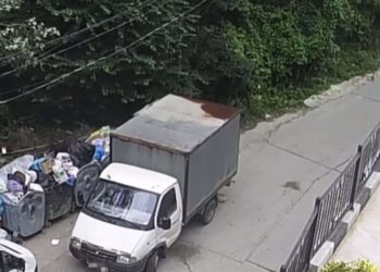 В Сочи Лазурная долина превращается в свалку из-за действий местной овощебазы