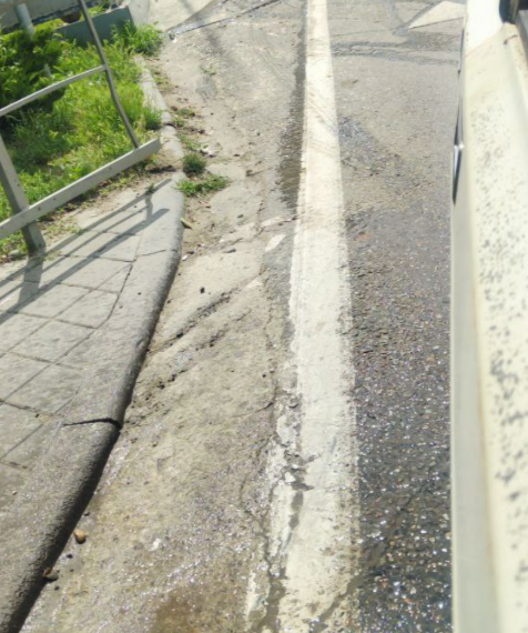 В Адлере обнаружен зловонный ручей с канализационными стоками