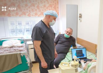 В Сочи мальчику с разорванным лицом хаски вырастят губу в лабораторных условиях