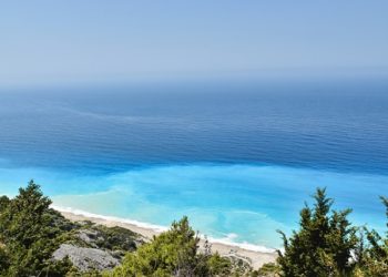 Абрау-Дюрсо обошёл Сочи по стоимости отдыха