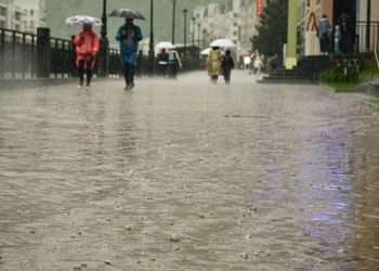 Жителей Кубани ждет неспокойная погода в понедельник и вторник 16 и 17 июня