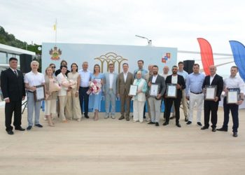 В Сочи более полусотни пляжей получили «Синие флаги»