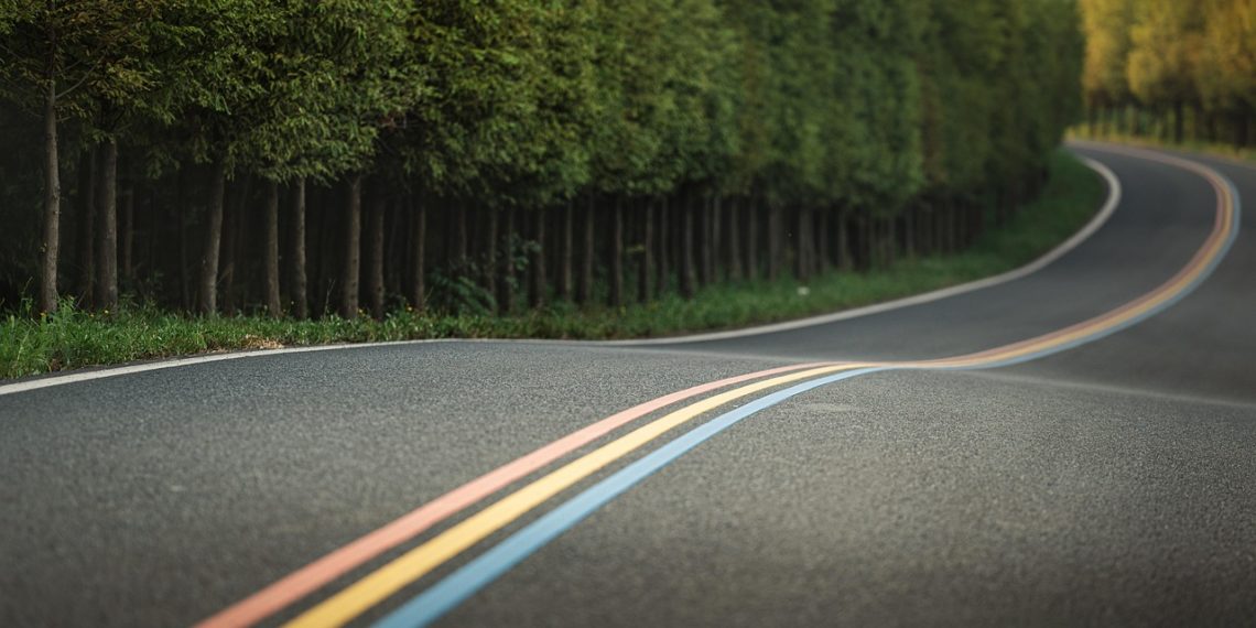 Краснодар залатает пробки: городу дали 4 миллиарда на дороги