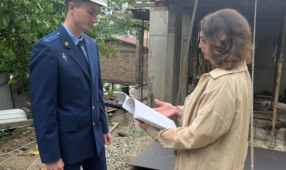 В Центральном районе Сочи прокуратура нашла самострой