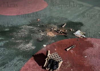 Житель Краснодара устроил ночной салют на стилобате, возмутив соседей