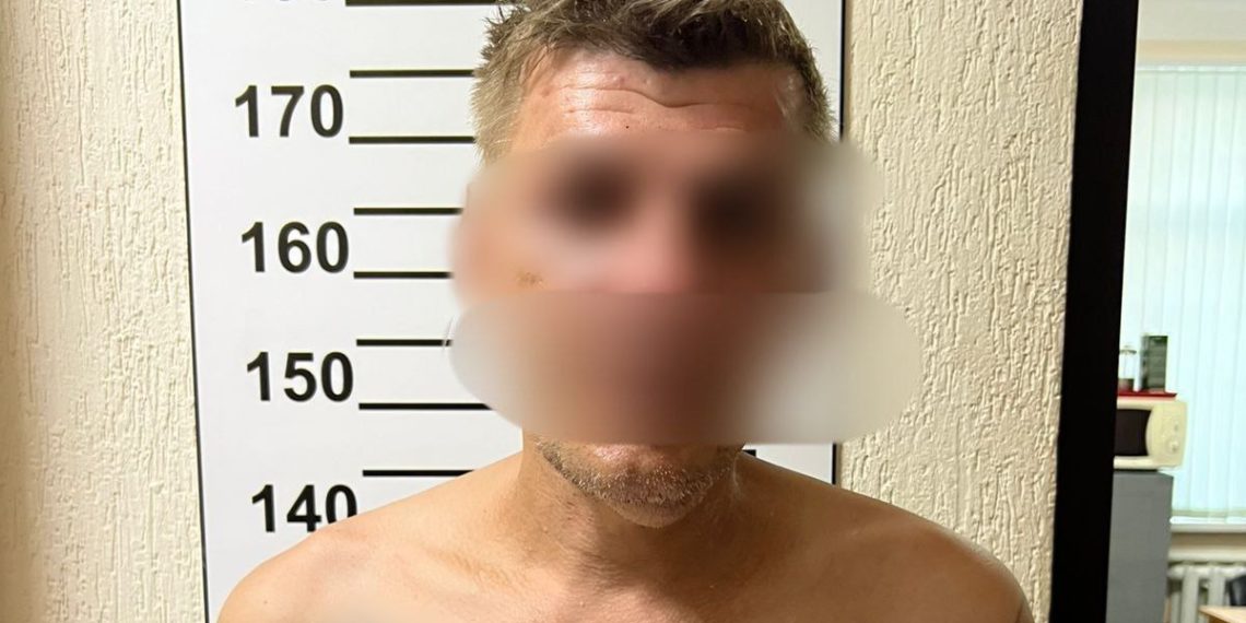 Жителя Абинска арестовали за запрещённые татуировки