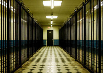 Завхоз сочинской компании осужден на два года колонии после гибели рабочего